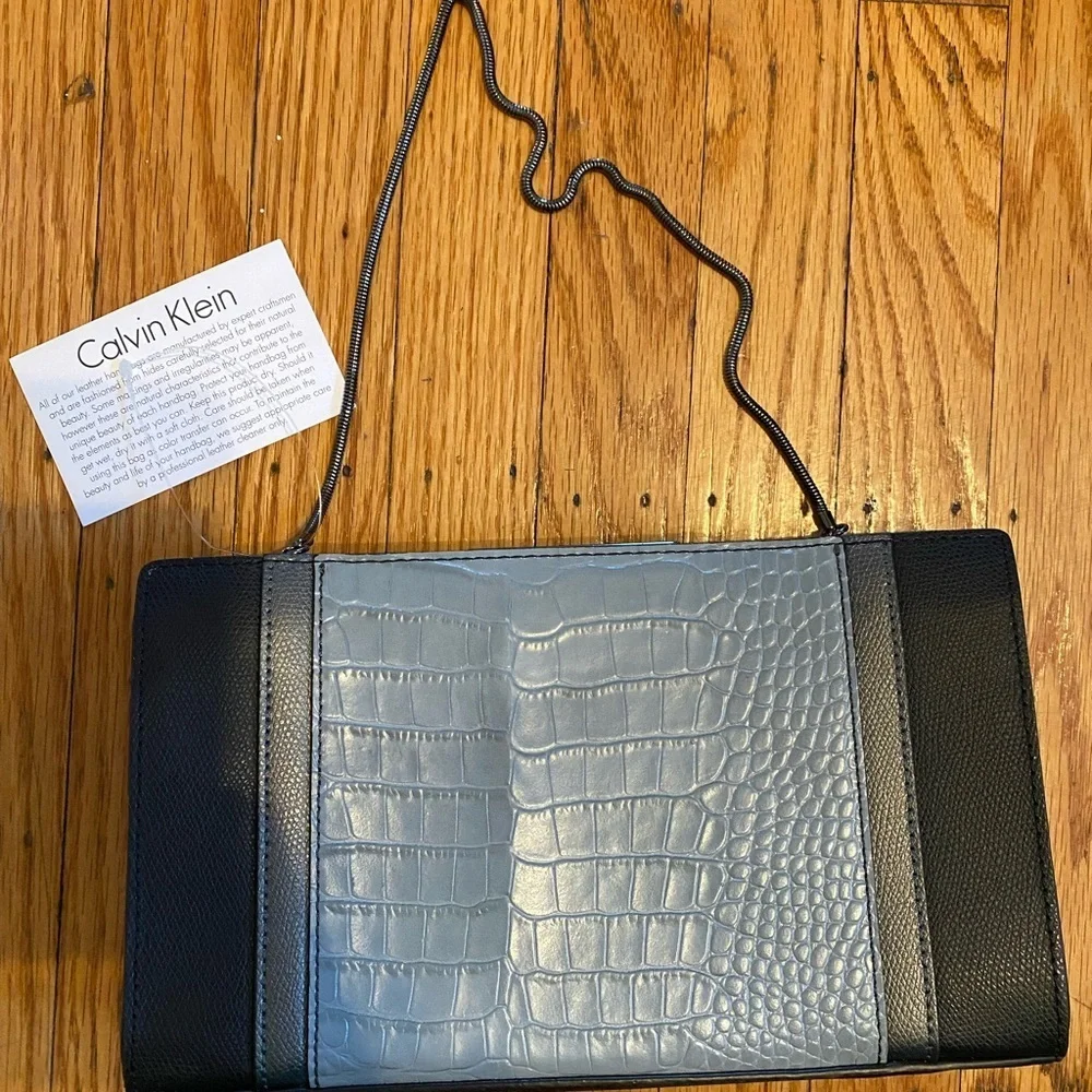 Calvin Klein clutch used once